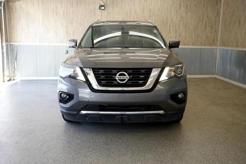 2018 Nissan Pathfinder SL