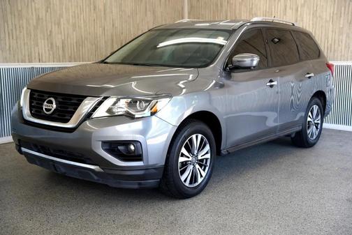 2018 Nissan Pathfinder SL