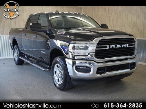 2019 RAM 3500 Tradesman Crew Cab 4x4 6'4' Box