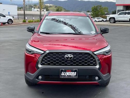 2025 Toyota Corolla Cross XLE