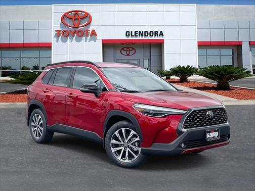 2025 Toyota Corolla Cross XLE
