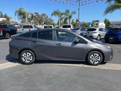 2018 Toyota Prius Three