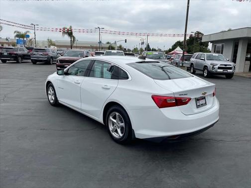 2017 Chevrolet Malibu 1LS