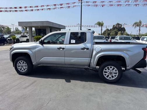 2025 Toyota Tacoma SR