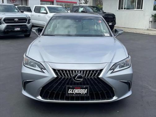 2022 Lexus ES 350 Base