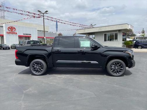 2025 Toyota Tundra Platinum