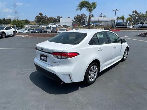 2024 Toyota Corolla Hybrid LE