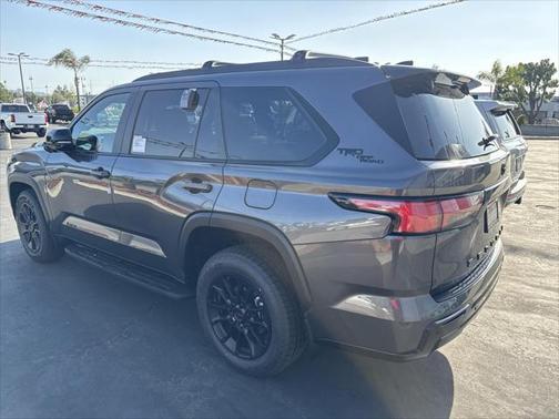 2025 Toyota Sequoia SR5