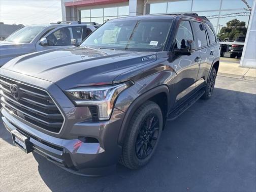 2025 Toyota Sequoia SR5