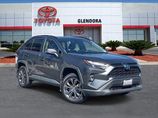 2022 Toyota RAV4 Hybrid XLE Premium