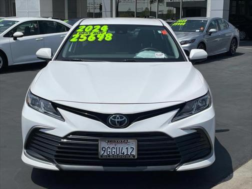 2024 Toyota Camry LE