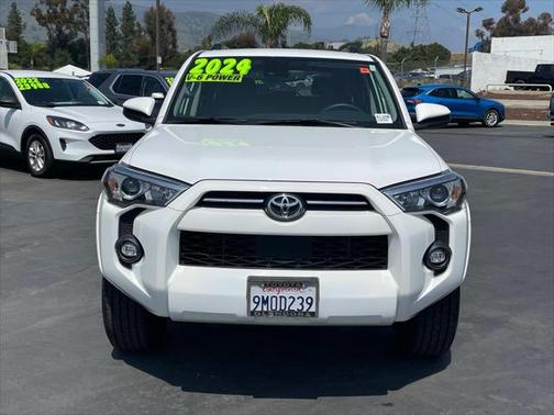 2024 Toyota 4Runner SR5