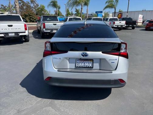 2020 Toyota Prius L