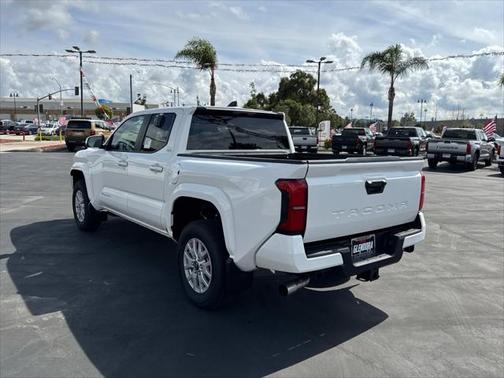 2025 Toyota Tacoma SR5