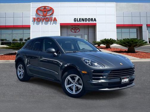 2020 Porsche Macan Base