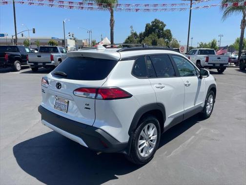 2022 Toyota Corolla Cross LE