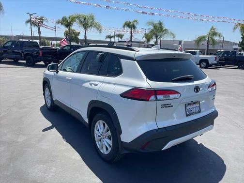 2022 Toyota Corolla Cross LE