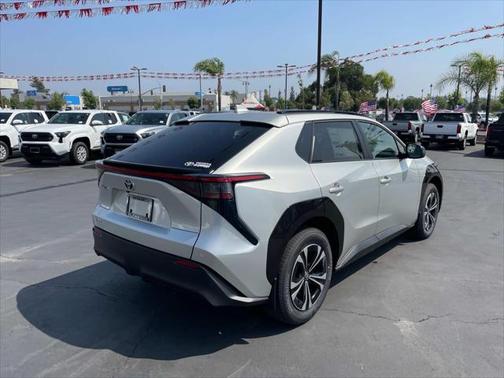 2025 Toyota bZ4X XLE