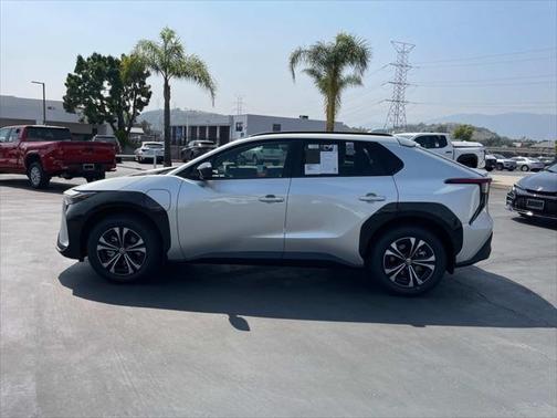 2025 Toyota bZ4X XLE