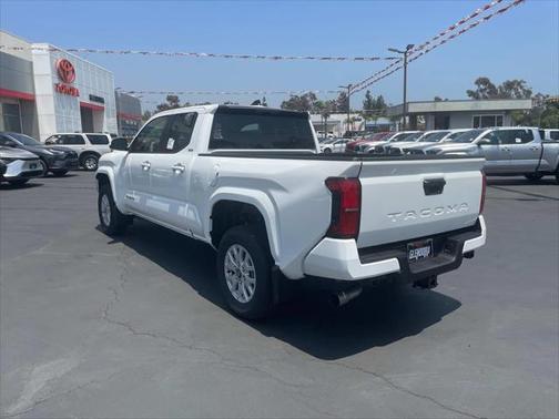 2025 Toyota Tacoma SR5