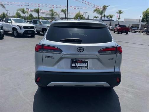 2024 Toyota Corolla Cross XLE