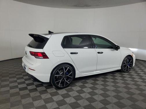 2023 Volkswagen Golf R 2.0T