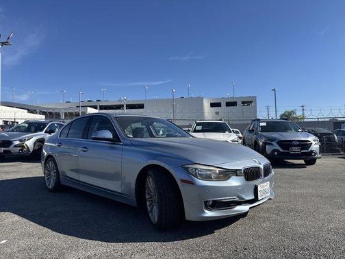2013 BMW 328 i