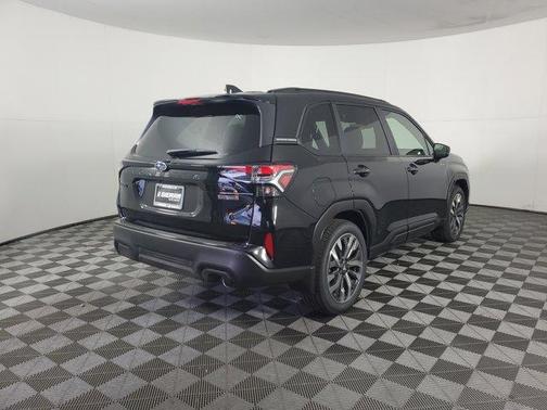 2025 Subaru Forester Hybrid Touring