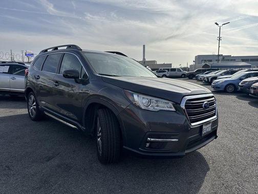 2022 Subaru Ascent Limited 8-Passenger