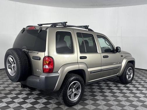 2004 Jeep Liberty Sport
