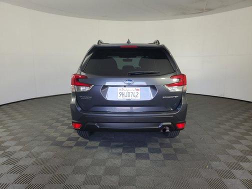 Magnetite Gray Metallic 2023 Subaru Forester Premium