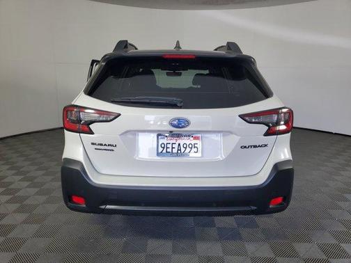 2023 Subaru Outback Onyx Edition