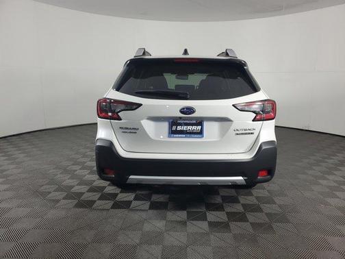 2025 Subaru Outback Touring XT