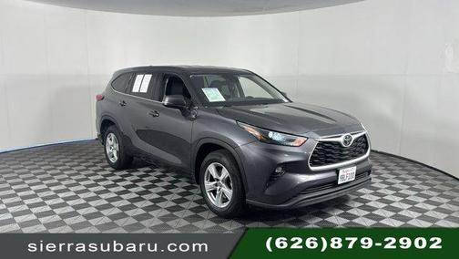 2022 Toyota Highlander LE