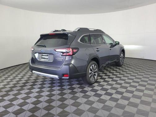 2025 Subaru Outback Touring