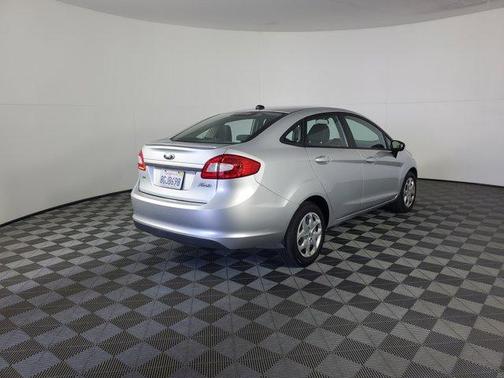 2013 Ford Fiesta SE