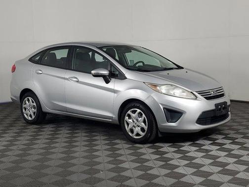 2013 Ford Fiesta SE