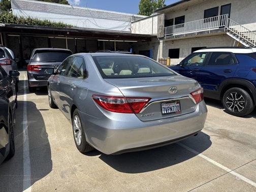 Celestial Silver Metallic 2016 Toyota Camry LE