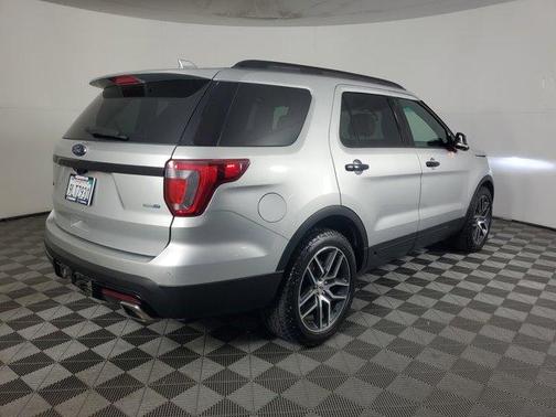 Ingot Silver Metallic 2017 Ford Explorer sport