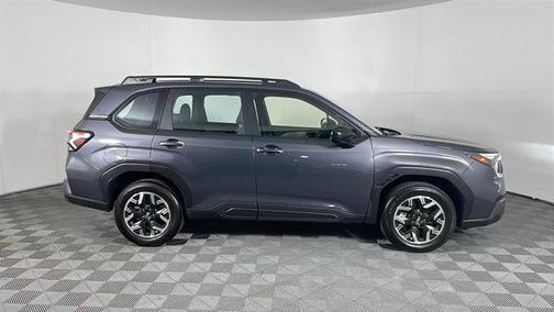 2025 Subaru Forester Base