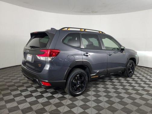 Magnetite Gray Metallic 2023 Subaru Forester Wilderness