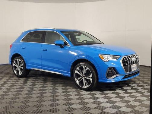 2019 Audi Q3 2.0T S line Premium Plus