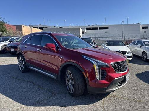 2019 Cadillac XT4 Premium Luxury