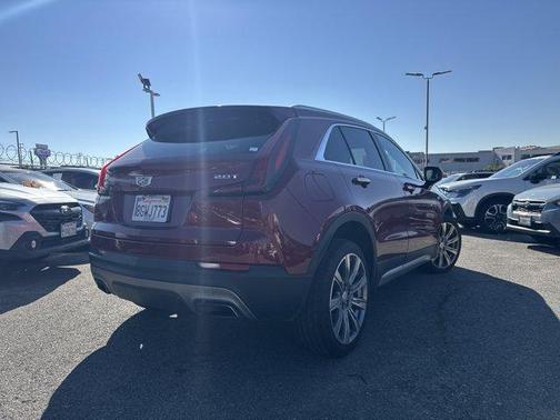2019 Cadillac XT4 Premium Luxury