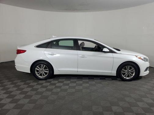 2017 Hyundai SONATA Base
