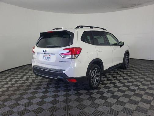 2023 Subaru Forester 2.5i Premium