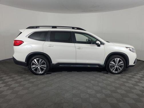 2022 Subaru Ascent Limited 8-Passenger