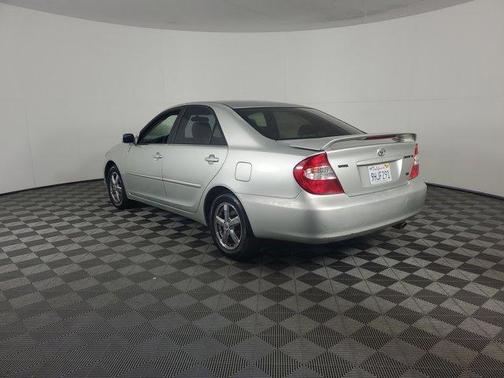 2004 Toyota Camry SE