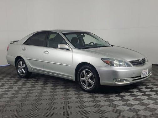 2004 Toyota Camry SE