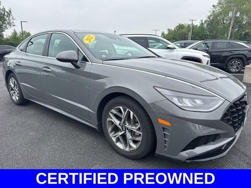 2022 Hyundai SONATA SEL